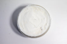 Load image into Gallery viewer, Lili Lav Foot Scrub and Foot Butter set
